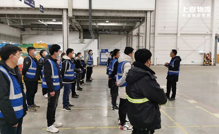 最是风雨见初心，抗疫有我